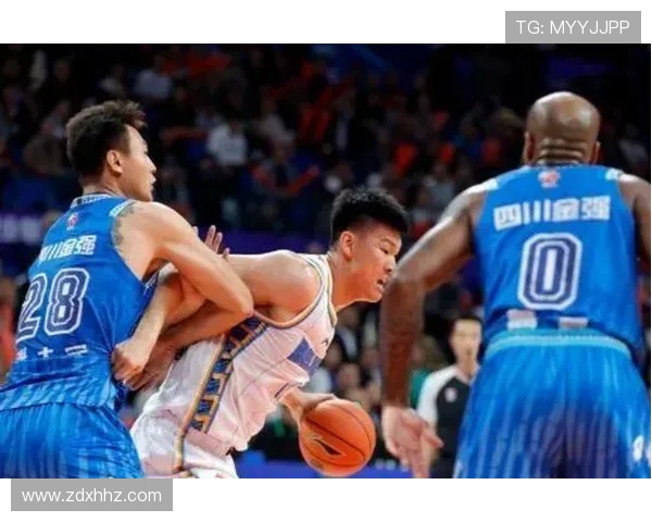 南京篮球队心理素质强劲跻身全国前五名展现团队实力与潜力