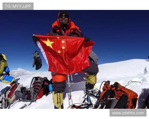 深圳攀岩队的节奏探秘与挑战之旅全景呈现 深圳攀岩队的节奏探秘与挑战之旅全景呈现