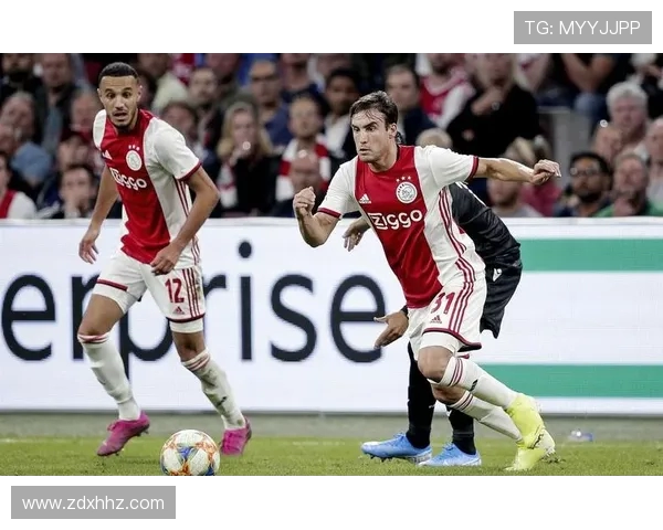 坎布尔主场迎战埃因霍期待精彩对决与激烈竞争